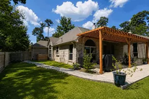 11526 Walden Rd, Montgomery, TX 77356 - Photo 4