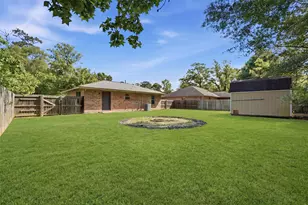 1300 E Hanson St, Cleveland, TX 77327 - Photo 26