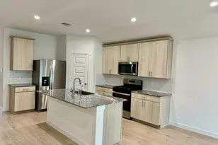 1631 Solana Dr, Fresno, TX 77545 - Photo 4