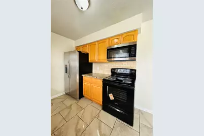 16207 Camino Del Sol Drive, Houston, TX 77083 - Photo 4