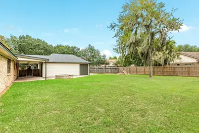 436 Huckleberry Drive, Lake Jackson, TX 77566 - Photo 34