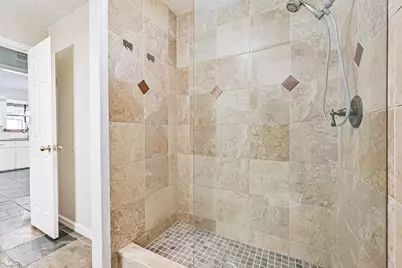 910 Evergreen Drive, Friendswood, TX 77546 - Photo 36