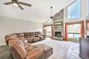 910 Evergreen Dr, Friendswood, TX 77546 - Photo 10