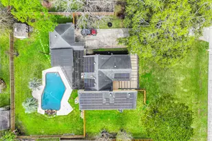 910 Evergreen Dr, Friendswood, TX 77546 - Photo 46