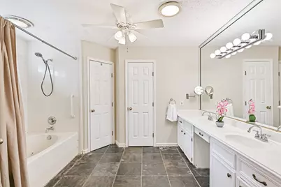 910 Evergreen Drive, Friendswood, TX 77546 - Photo 26
