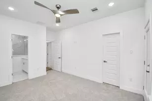 8109 Hamlet St, Houston, TX 77078 - Photo 24