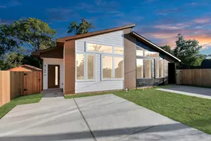 8109 Hamlet St, Houston, TX 77078 - Photo 4