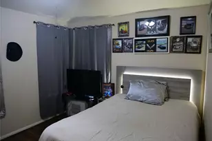 3610 Canvasback Ln, Houston, TX 77047 - Photo 14