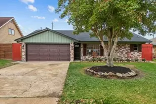 11007 Green Arbor Dr, Houston, TX 77089 - Photo 2