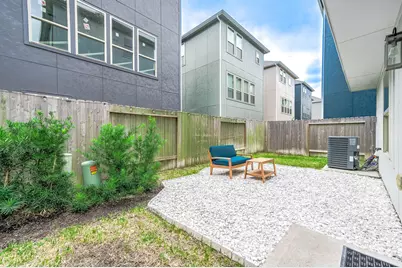 2022 Groveland Glen Drive, Houston, TX 77051 - Photo 32