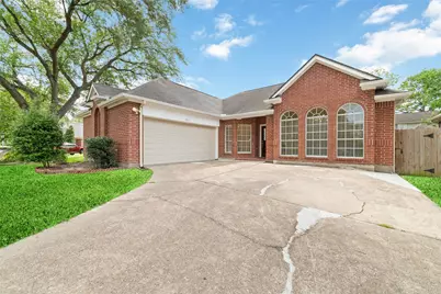 4211 Torrey Creek Lane, Houston, TX 77014 - Photo 2