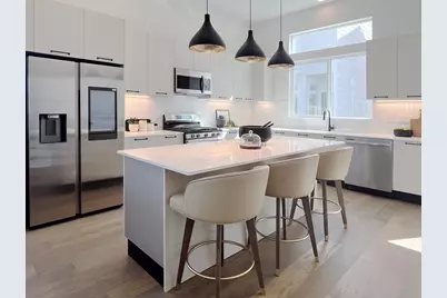 303 Marcella Street #P, Houston, TX 77091 - Photo 2