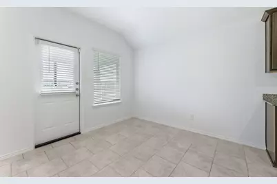 7530 Cynomys Court, Rosharon, TX 77583 - Photo 10