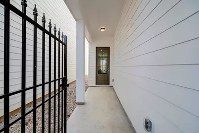 9408 McGallion Road, Houston, TX 77076 - Photo 2