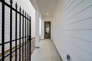 9408 McGallion Rd, Houston, TX 77076 - Photo 2