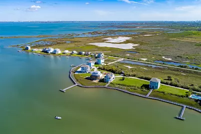 3226 Road Less Traveled, Galveston, TX 77554 - Photo 10