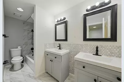 4144 Greystone Way #305, Sugar Land, TX 77479 - Photo 16