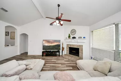 18318 Farriswood Ct, Cypress, TX 77433 - Photo 20