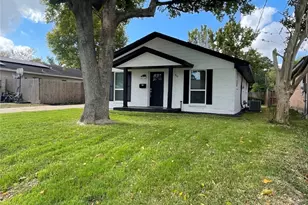 842 Dutch St, Deer Park, TX 77536 - Photo 2