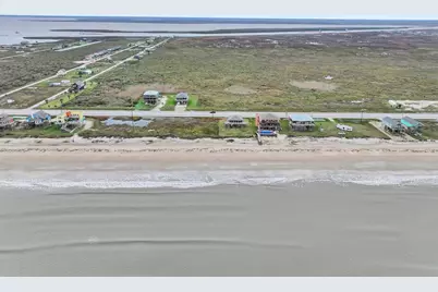 2409 Highway 87, Gilchrist, TX 77617 - Photo 8