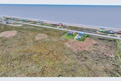 2409 Highway 87, Gilchrist, TX 77617 - Photo 14