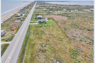 2409 Highway 87, Gilchrist, TX 77617 - Photo 26