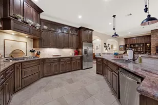 27706 Live Oak View Ct, Huffman, TX 77336 - Photo 12