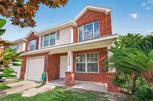 12502 Venus Park Ln, Houston, TX 77082 - Photo 2