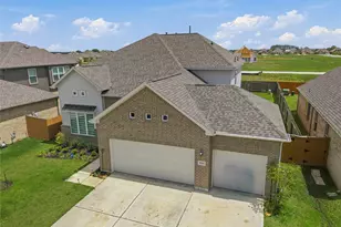 1622 Homewood Point Ln, Rosharon, TX 77583 - Photo 4