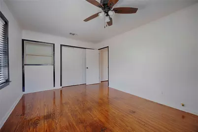 909 Eilers Street, Schulenburg, TX 78956 - Photo 24