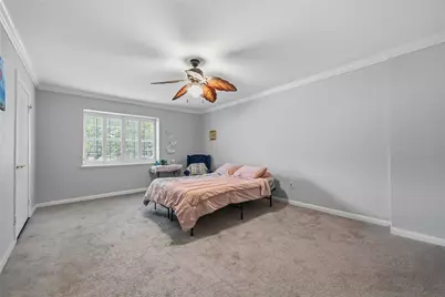 5223 Arboles Drive, Houston, TX 77035 - Photo 14