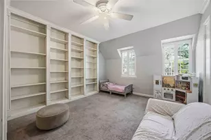 5223 Arboles Dr, Houston, TX 77035 - Photo 20
