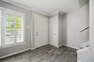 5223 Arboles Dr, Houston, TX 77035 - Photo 4