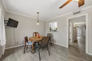 5223 Arboles Dr, Houston, TX 77035 - Photo 12