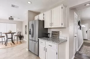 4922 Dobbin Springs Ln, Kingwood, TX 77345 - Photo 8