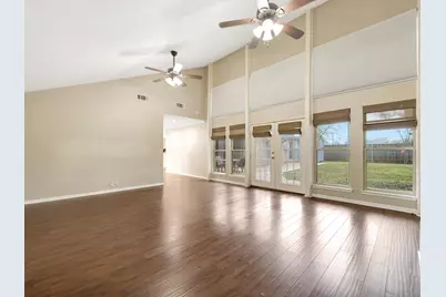 4330 Shady Springs Drive, Seabrook, TX 77586 - Photo 6