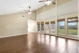 4330 Shady Springs Dr, Seabrook, TX 77586 - Photo 6