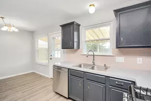 11834 Caprock Canyons Ln, Sugar Land, TX 77498 - Photo 12