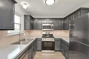 11834 Caprock Canyons Ln, Sugar Land, TX 77498 - Photo 14