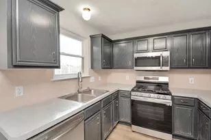 11834 Caprock Canyons Ln, Sugar Land, TX 77498 - Photo 16