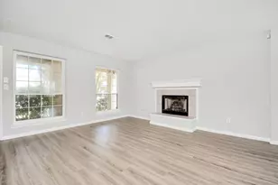 11834 Caprock Canyons Ln, Sugar Land, TX 77498 - Photo 4