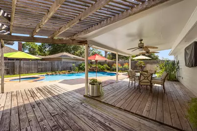 16107 Garden Hill Lane, Houston, TX 77095 - Photo 46