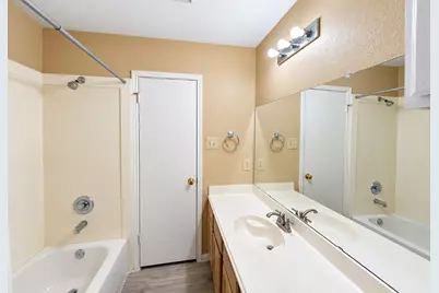 2206 Friarwood Trail, Houston, TX 77339 - Photo 28