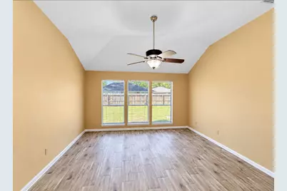 2206 Friarwood Trail, Houston, TX 77339 - Photo 16