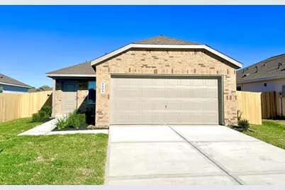 1105 Live Oak Avenue, Bay City, TX 77414 - Photo 1