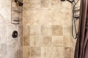 1342 10th St, Dickinson, TX 77539 - Photo 22