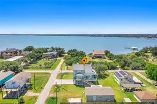 1342 10th St, Dickinson, TX 77539 - Photo 2