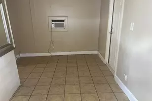10927 Wilkenburg Dr, Houston, TX 77086 - Photo 18