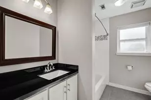 10303 Greenwillow Dr, Houston, TX 77035 - Photo 26