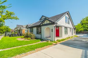 2613 & 2615 Isabella St, Houston, TX 77004 - Photo 1